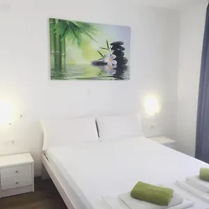 Delfin Apartment